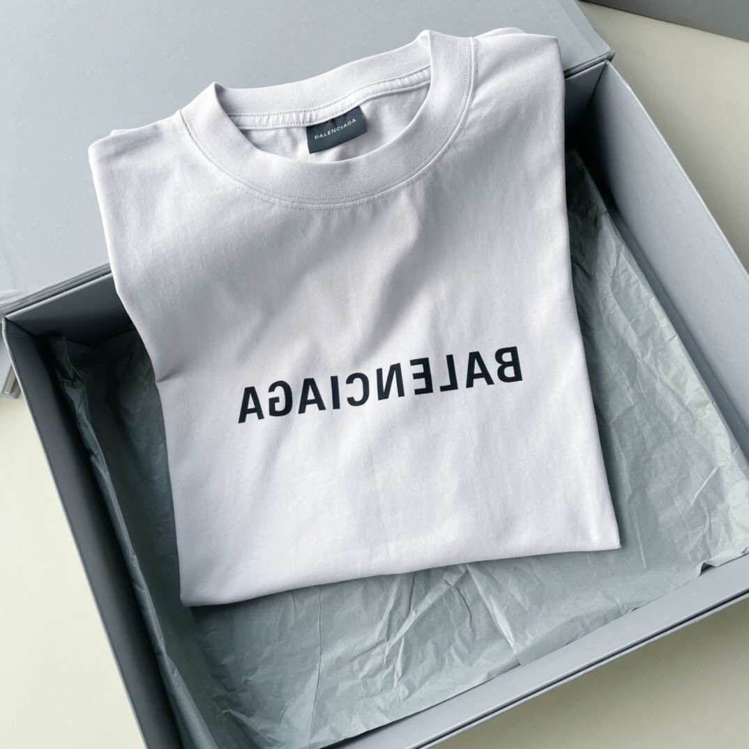P209 Balenciaga Reversed Letter-Print T-Shirt - White