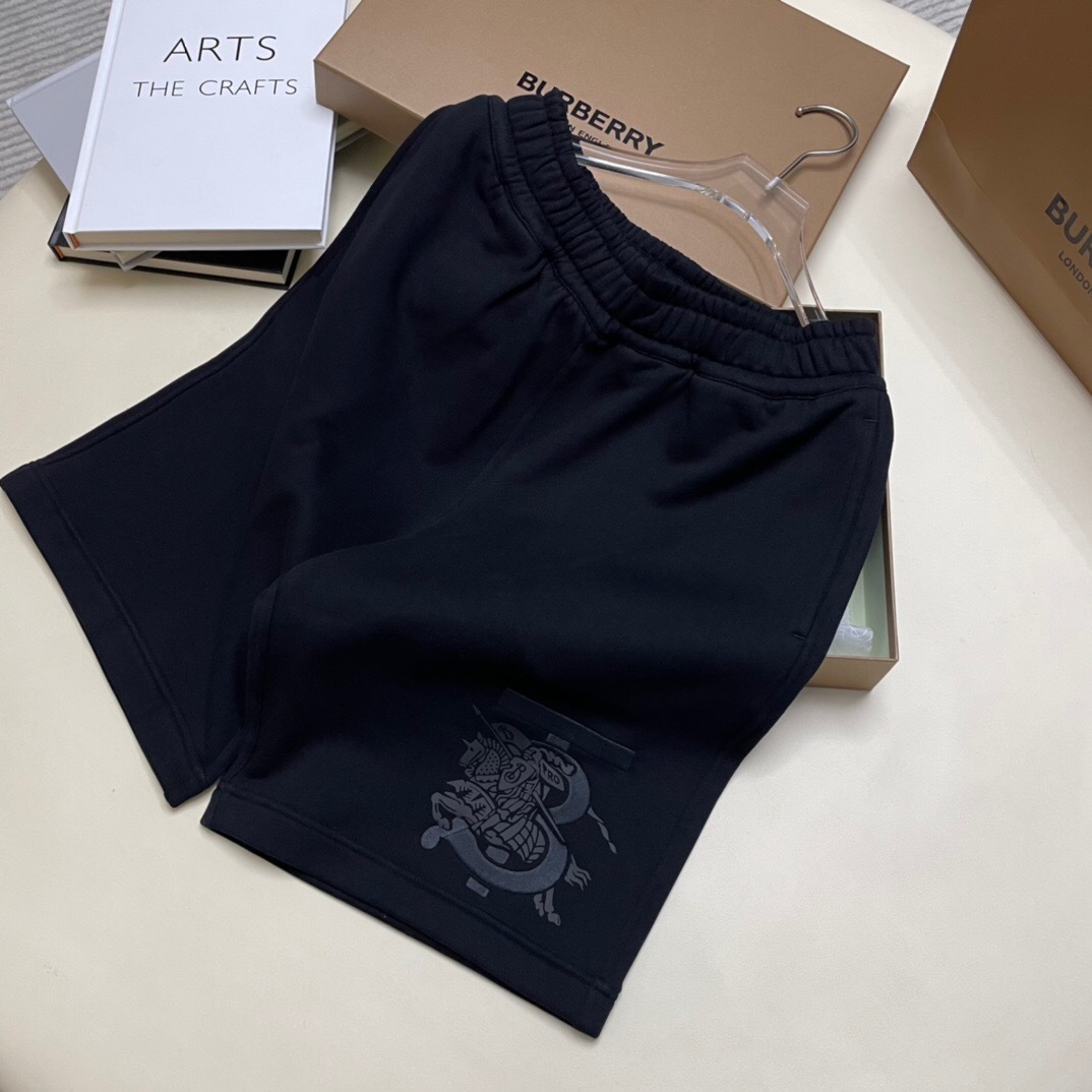 P319 Burberry Equestrian Shorts - Black