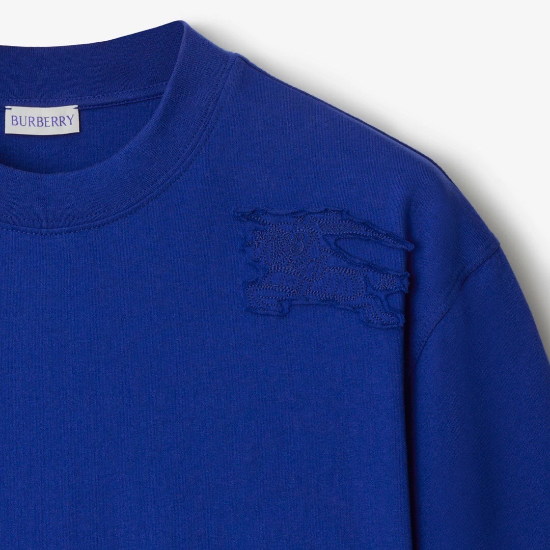 P229 Burberry Equestrian Applique Embroidered T-Shirt - Blue