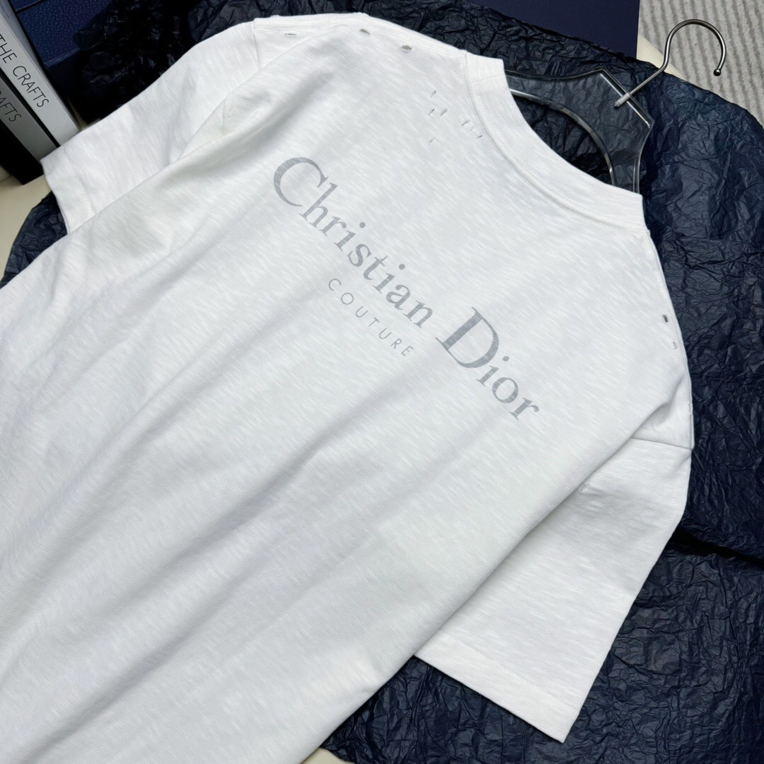 P229 Dior Distressed Letter-Print T-Shirt - White