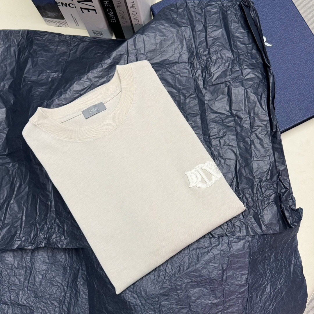 P229 Dior DR Letter-Patch T-Shirt - Apricot