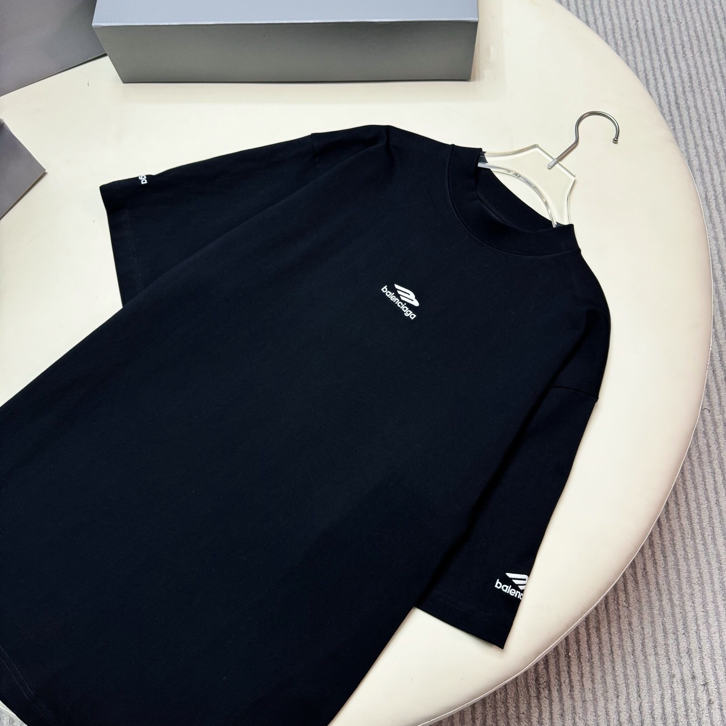 P219 3B Sleeve-Embroidered T-Shirt