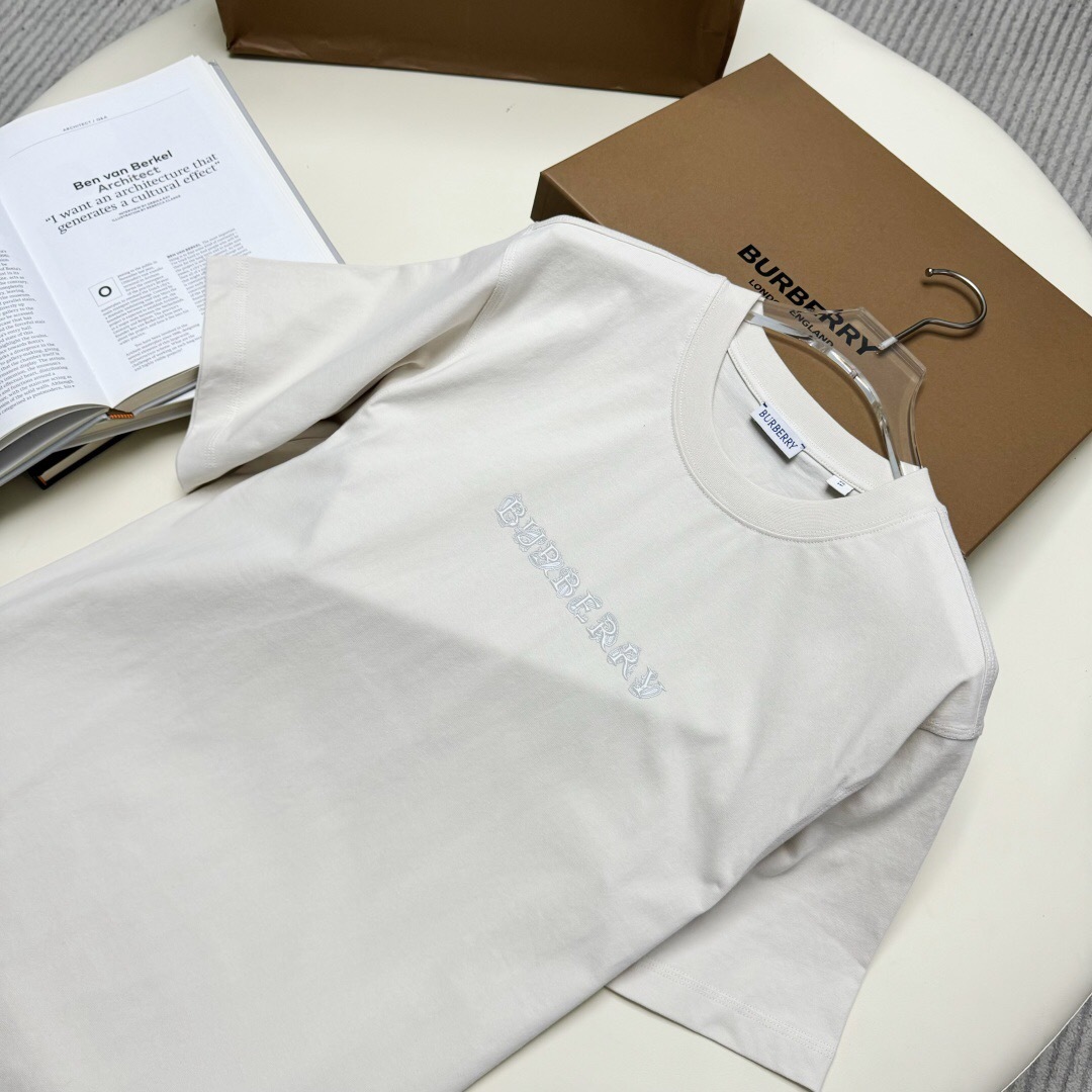P219 BBR Wraparound Puff-Letter Print T-Shirt - Beige