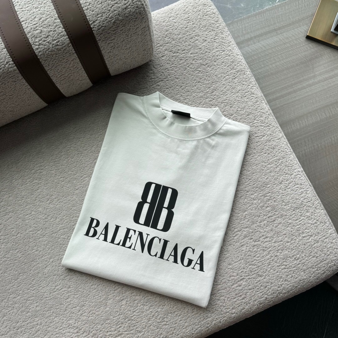 P219 BB Letter-Print T-Shirt - Cream White