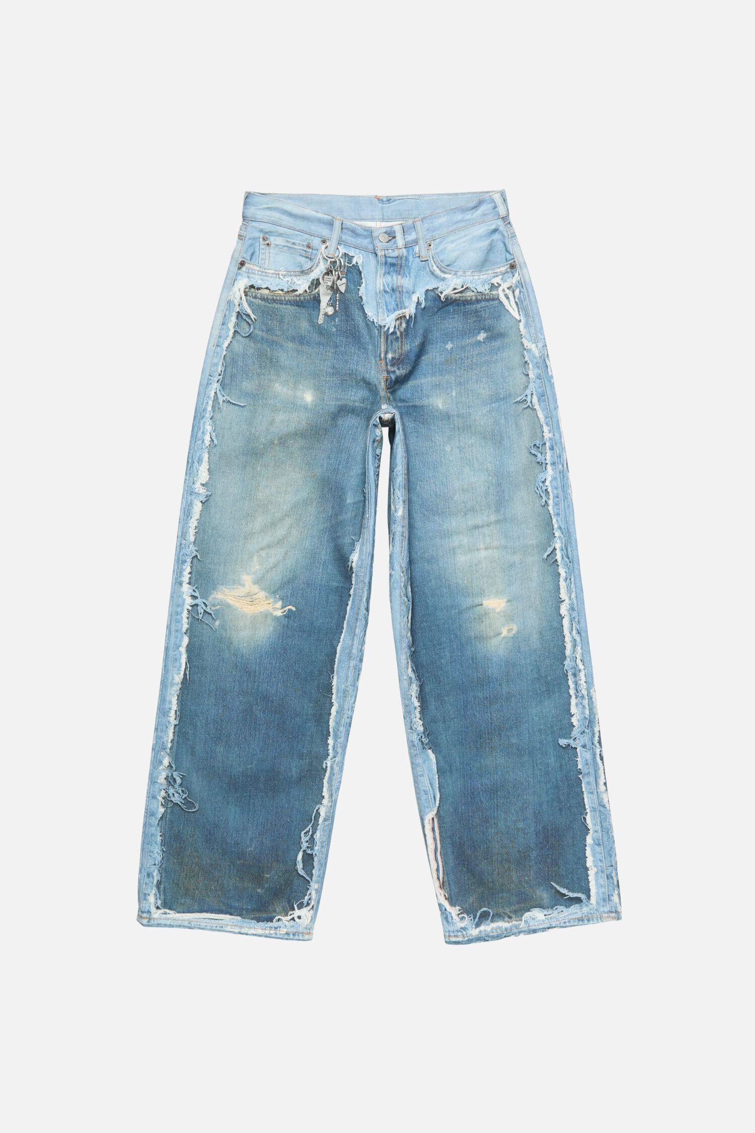 P379 Ripped Whiskered Print Jeans