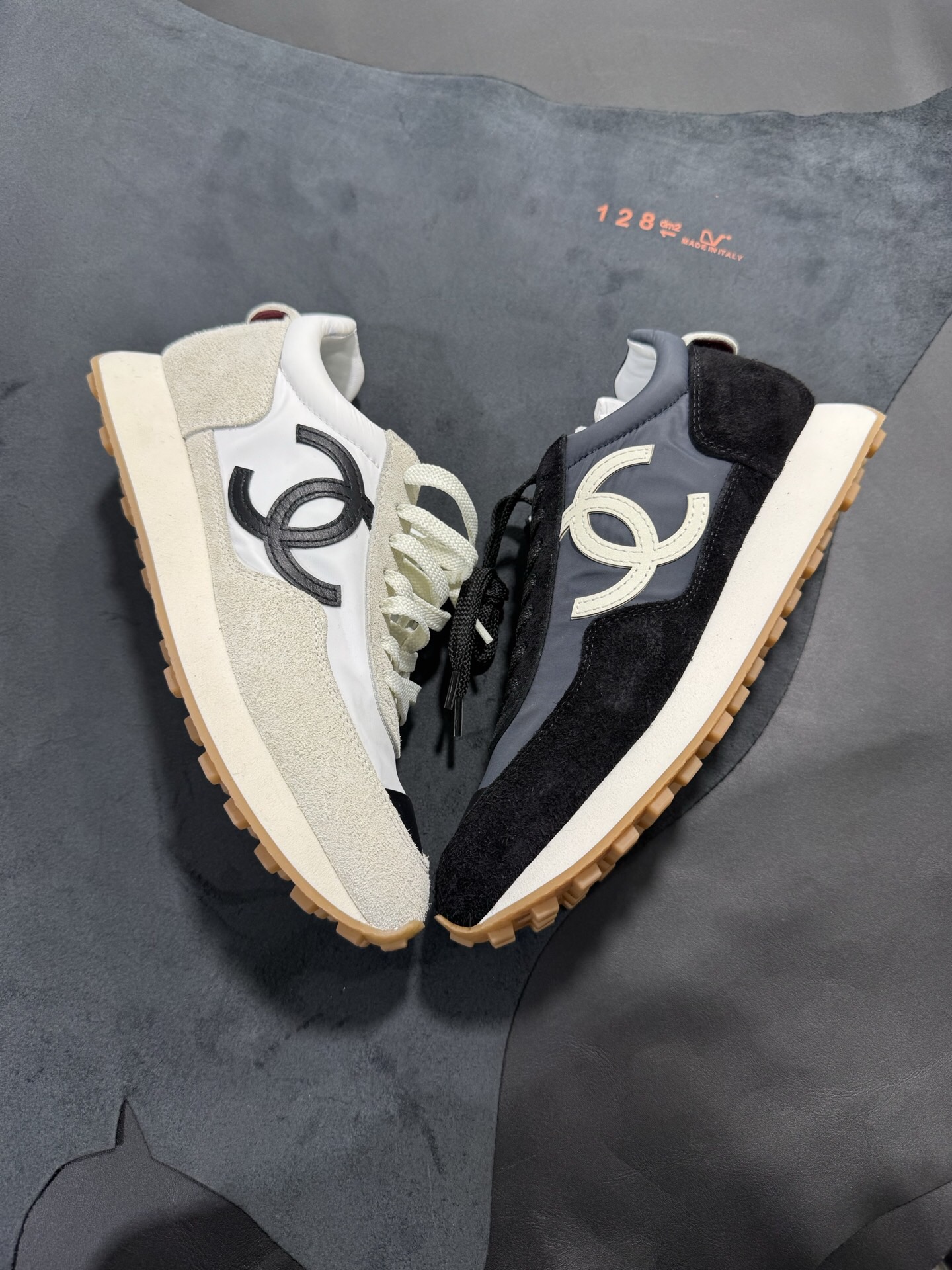 P589 Platform Sneakers