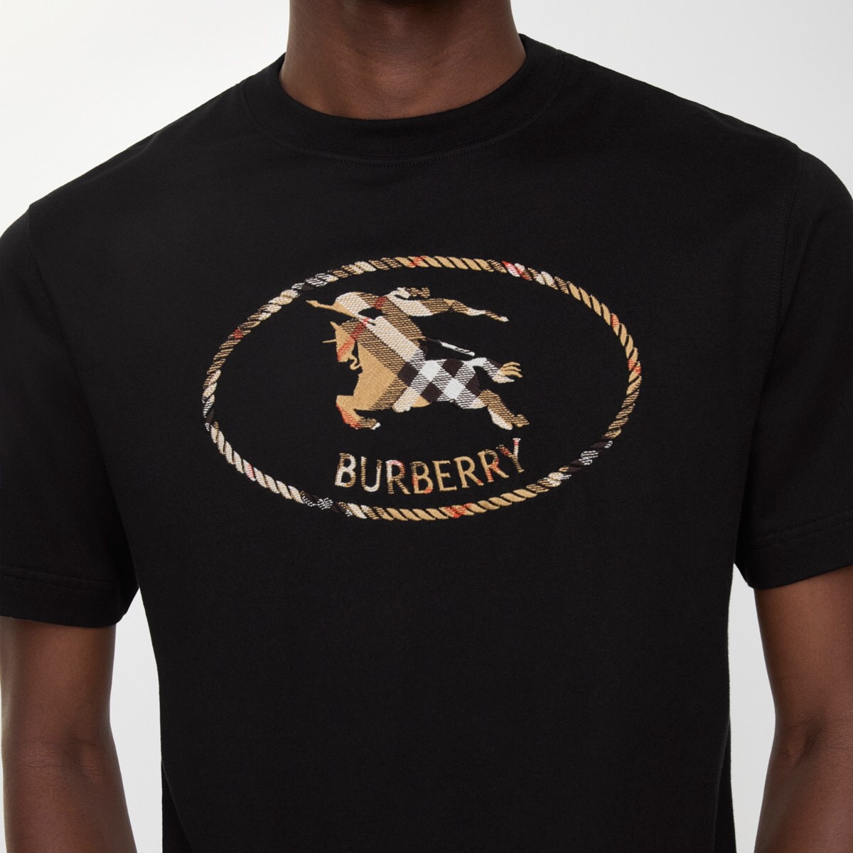 P239 Check Knight Stamp T-Shirt - Black