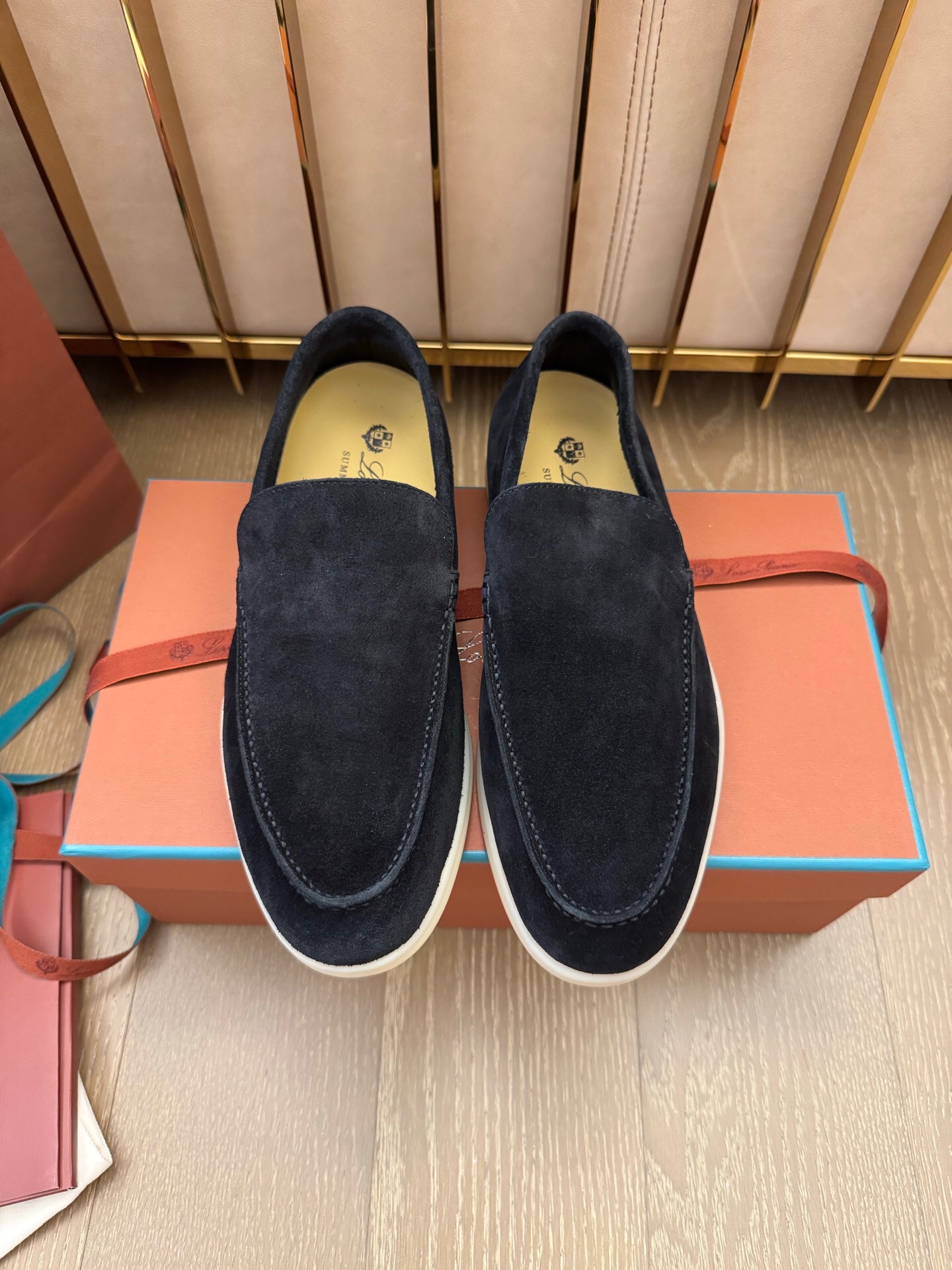 P569 Casual Loafers - Black