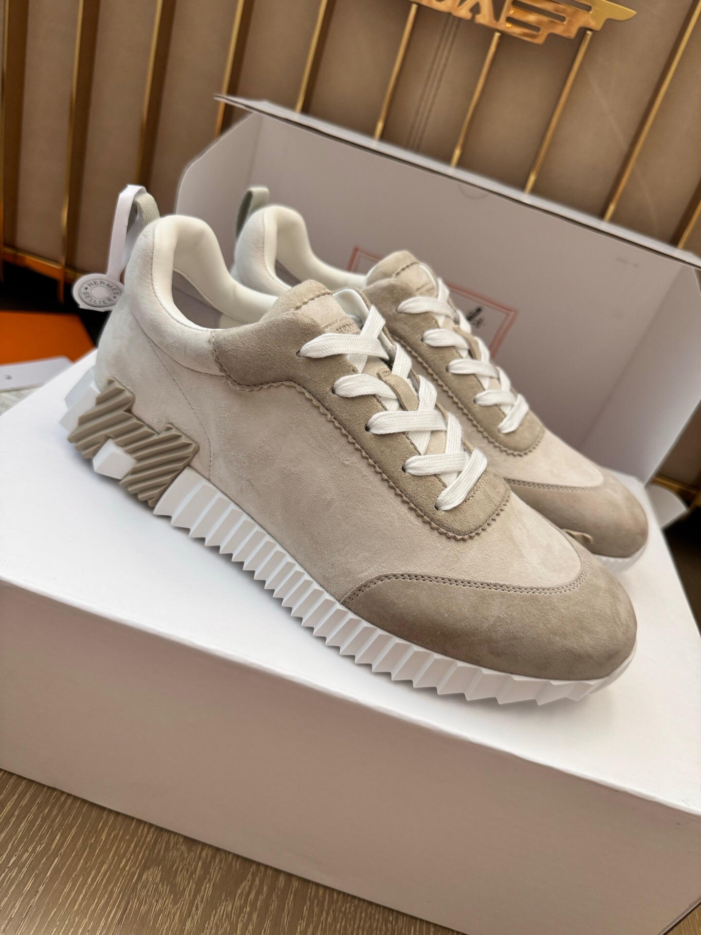 P719 H Sneakers