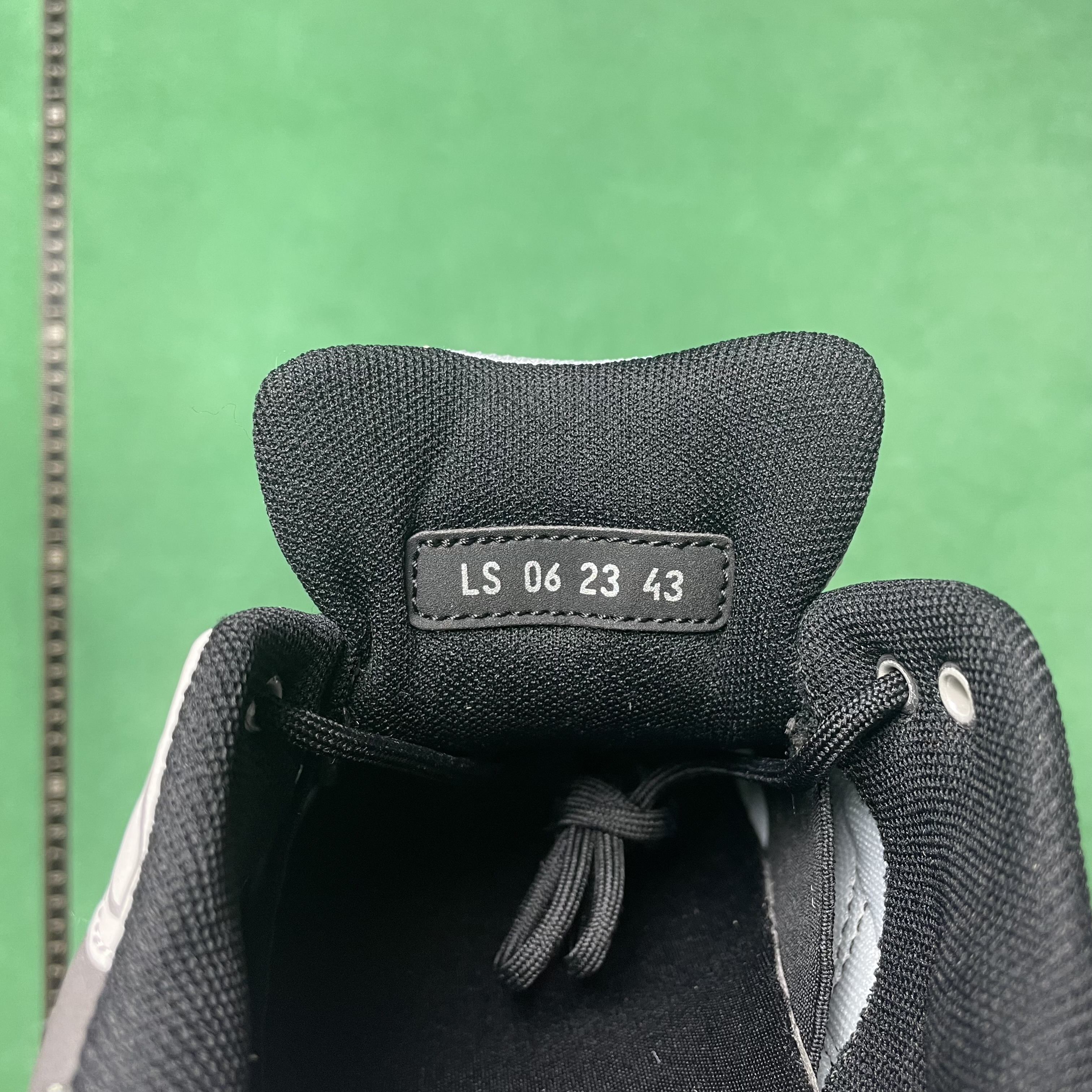 30$ DC Batch Dior  迪奥 B30 防滑耐磨低帮生活休闲运动百搭情侣板鞋 ZL#2.2 · image 10