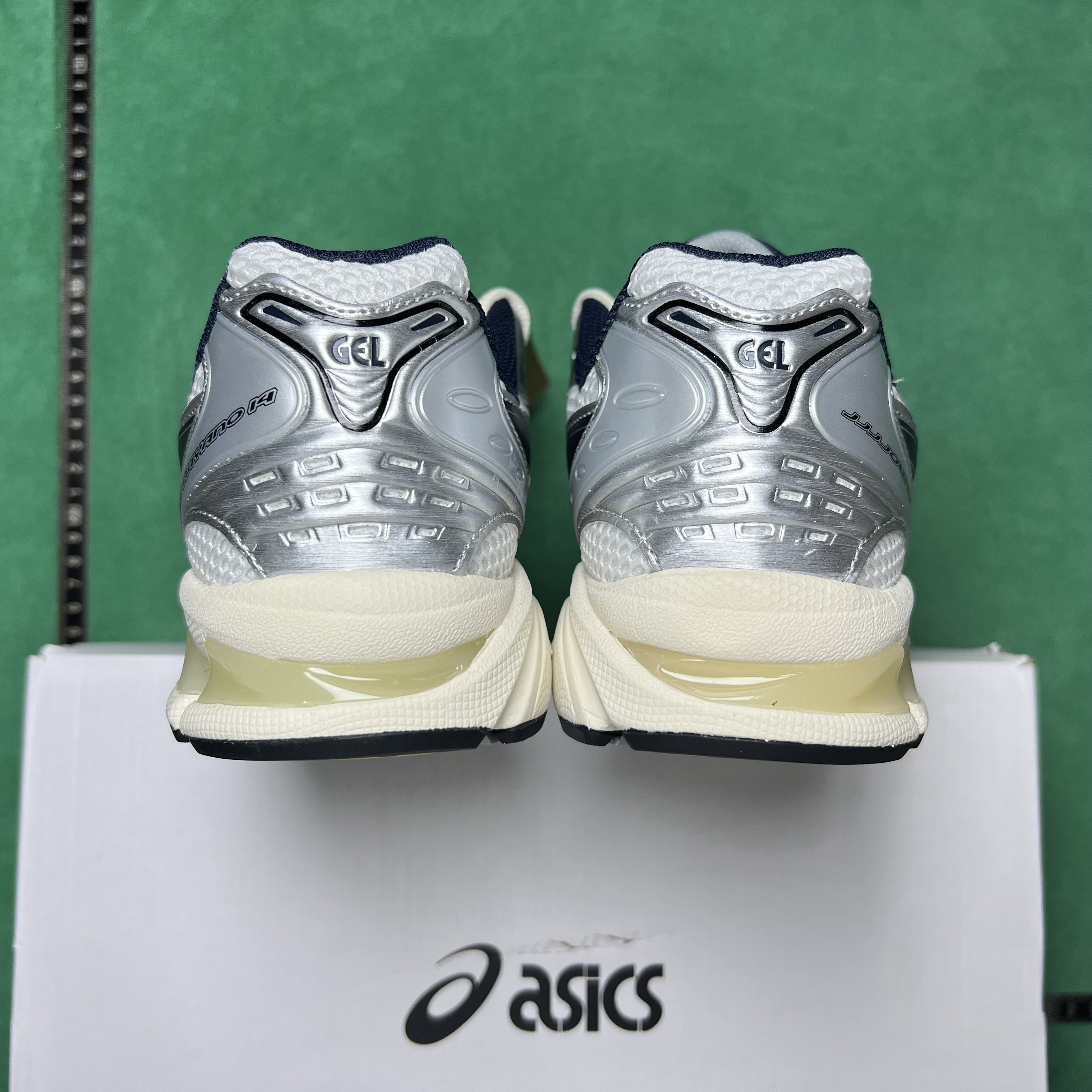 30$ TOP Batch Asics亚瑟士 K14 休闲运动鞋 ZL#1.1 · image 6