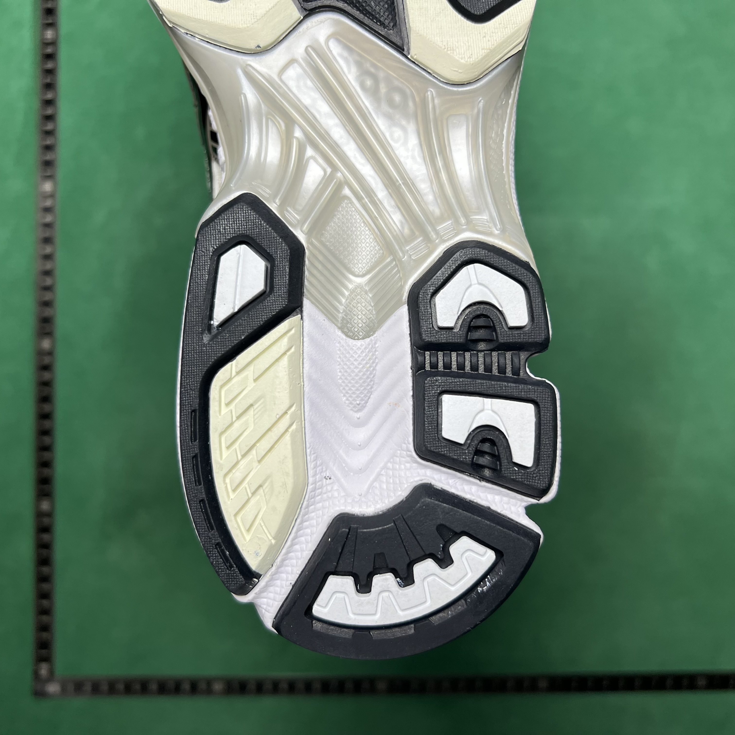 30$  TOP Batch Asics亚瑟士 K14 休闲运动鞋 ZL#1.1 · image 19