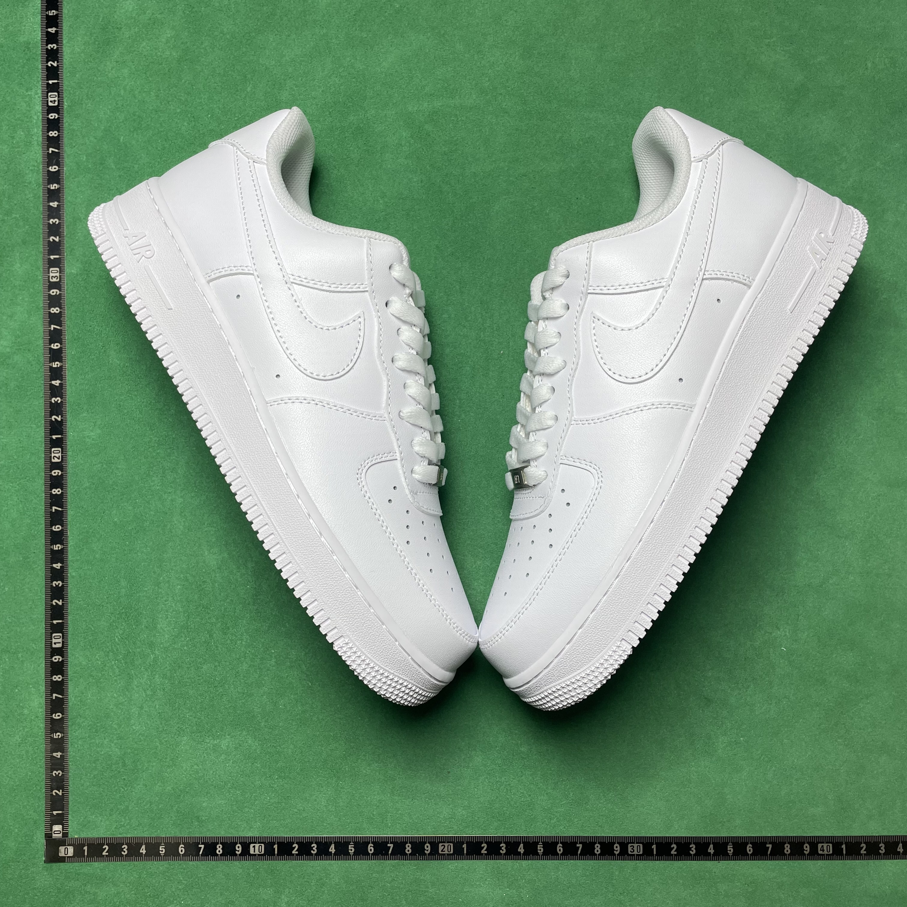 18$ DC Batch 空军一号 白色低帮 Air Force 1 AF1 35.5-47.5  ZL#1.7 · image 25
