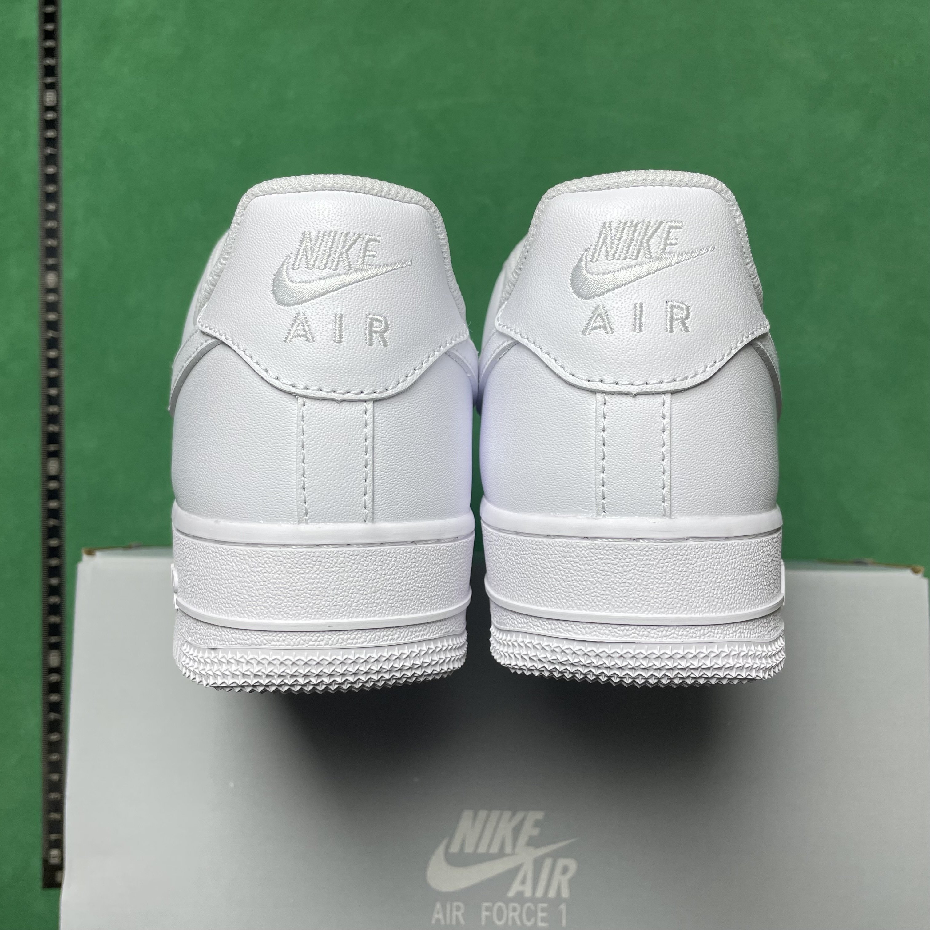 18$ DC Batch 空军一号 白色低帮 Air Force 1 AF1 35.5-47.5  ZL#1.7 · image 21