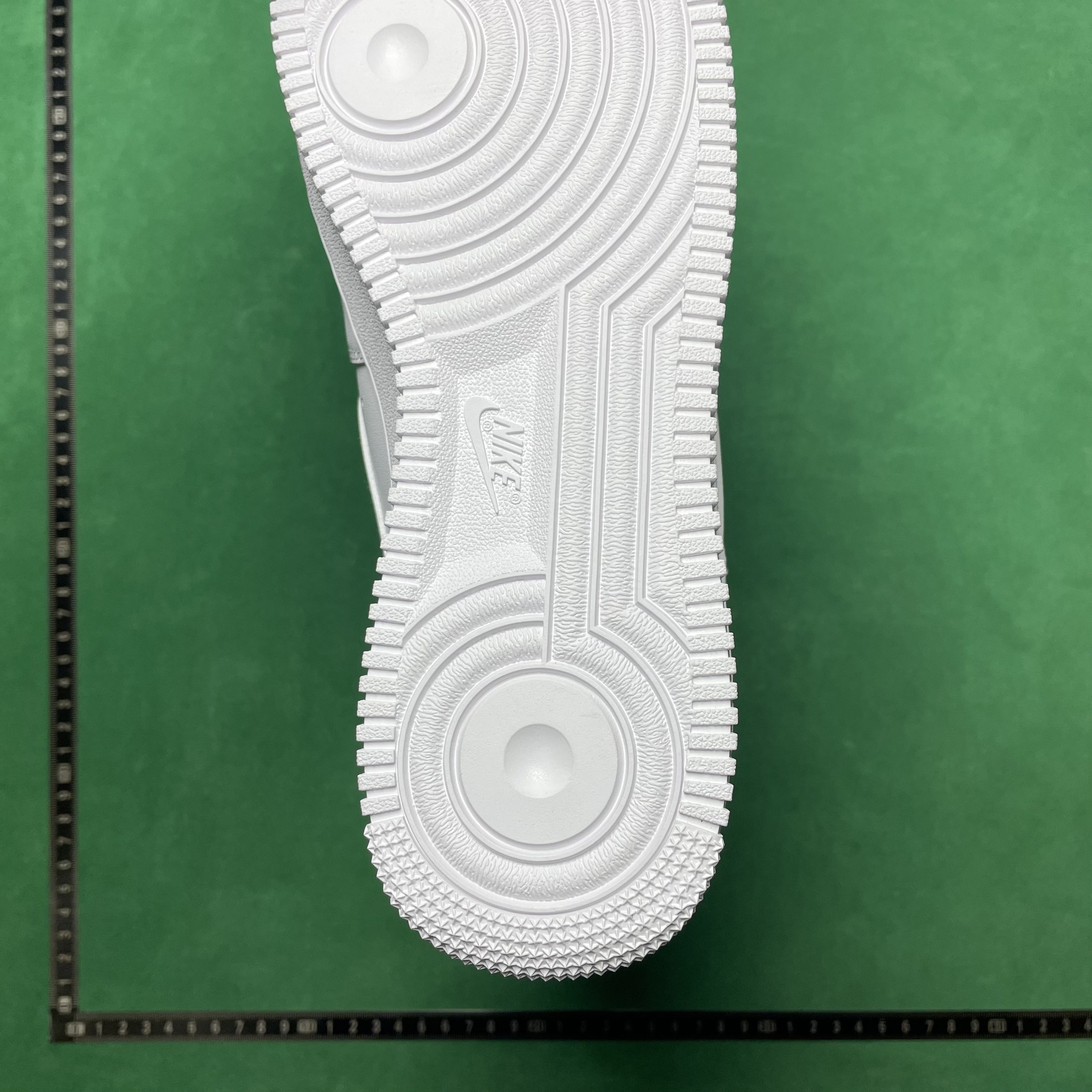 18$ DC Batch 空军一号 白色低帮 Air Force 1 AF1 35.5-47.5  ZL#1.7 · image 8