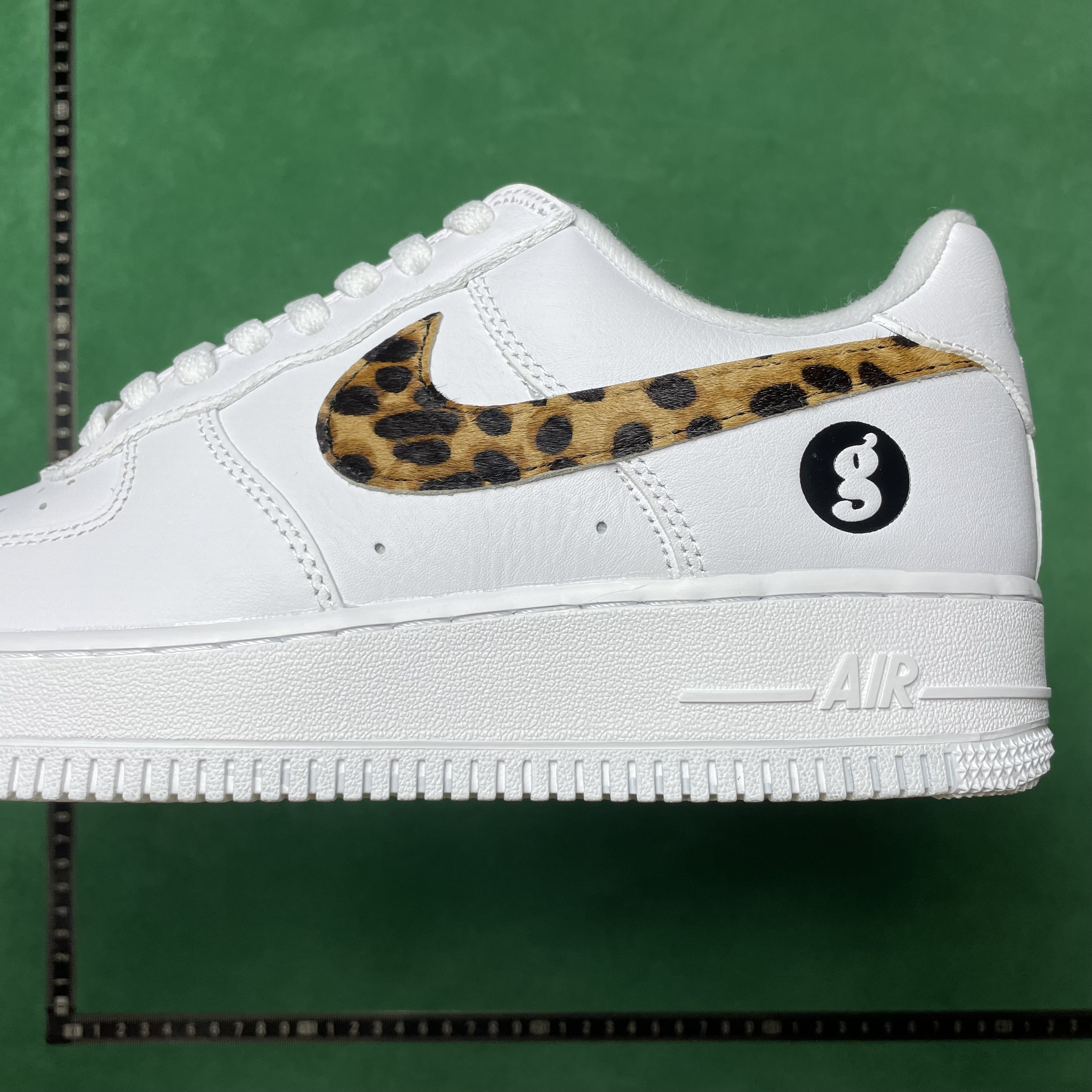 26＄DC  Batch Supreme x GOODENOUGH x Nike Air Force 1 Low SP三方联名 豹纹 舒适百搭 耐磨 低帮 板鞋 男女同款 白色 · image 5