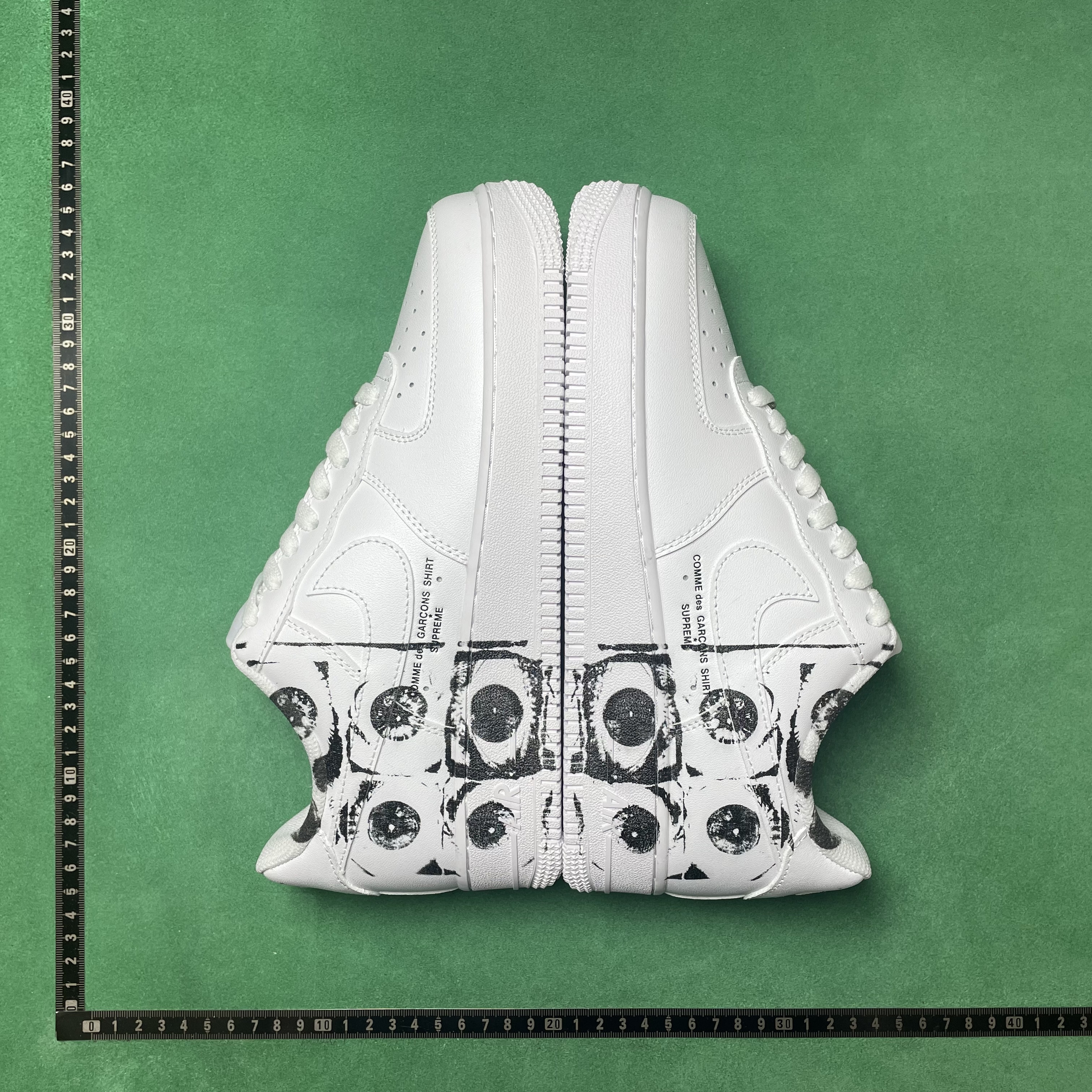 23$ DC Batch CDG x Supreme x Nike Air Force 1 Supreme Comme des Garcons Shirt 皮革 圆头系带  板鞋 男款 白黑#1.6 · image 22