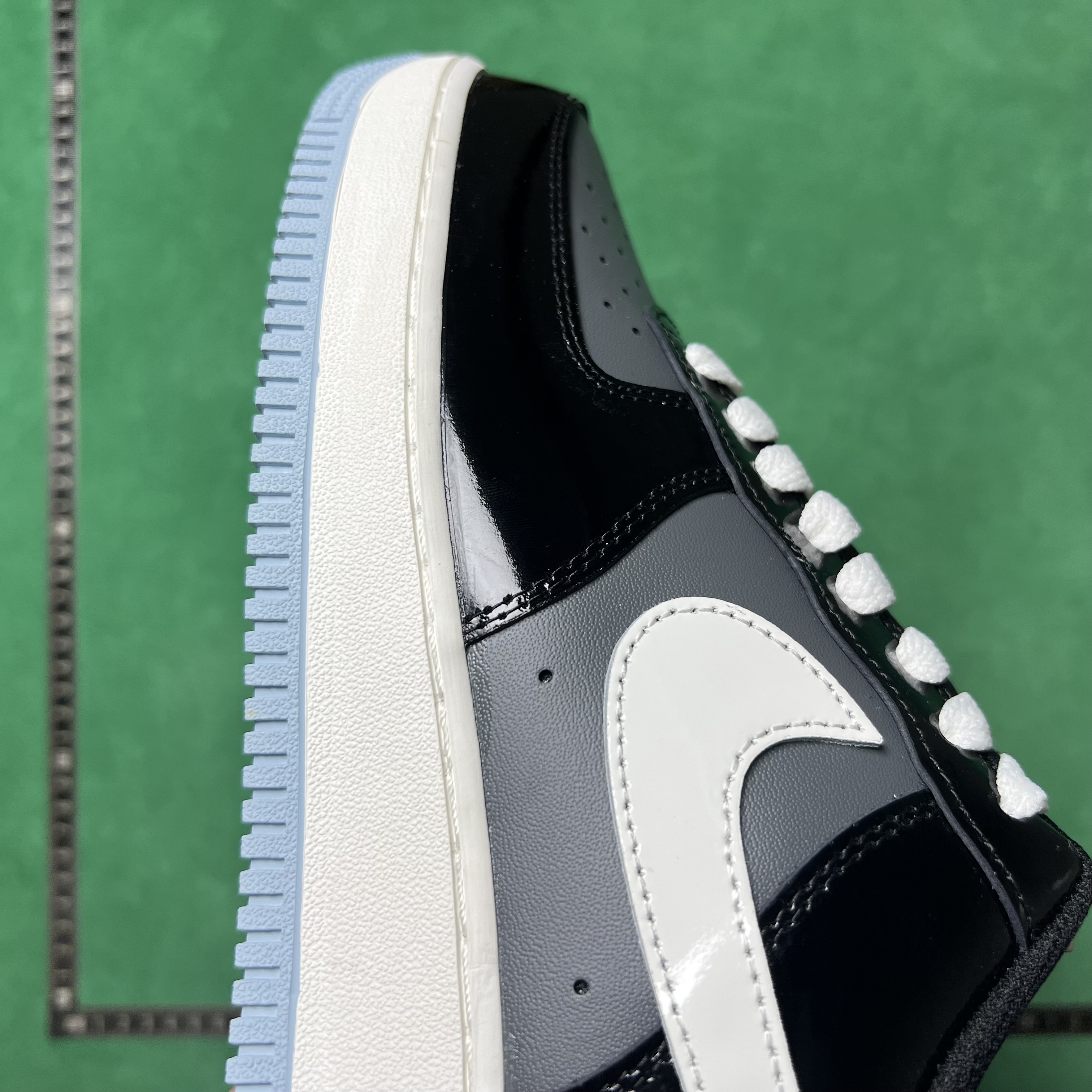 22$ DC Batch Nike Air Force 1 时尚舒适 防滑耐磨 低帮 板鞋 男女同款 黑色 ZL#1.5 · image 15
