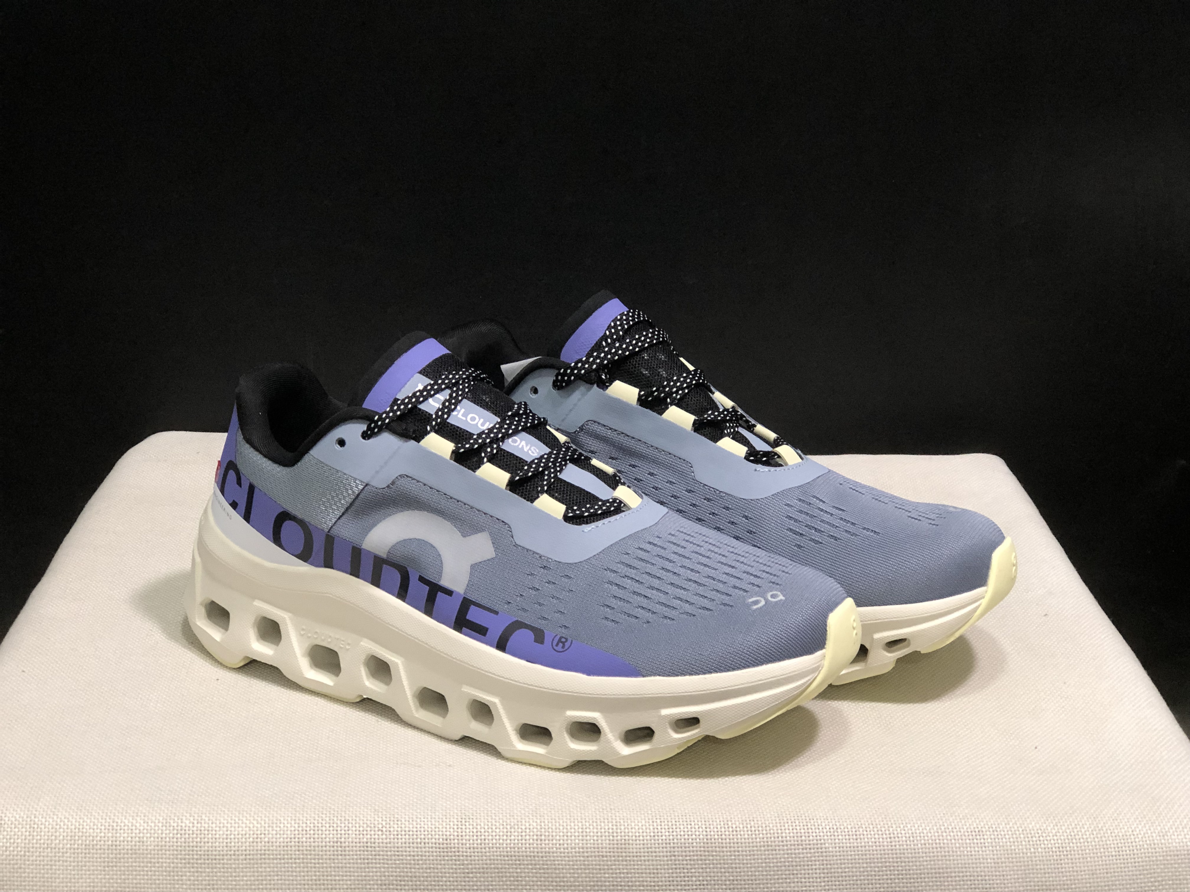 On Cloudmonster - Mist Blue - Size 36–45