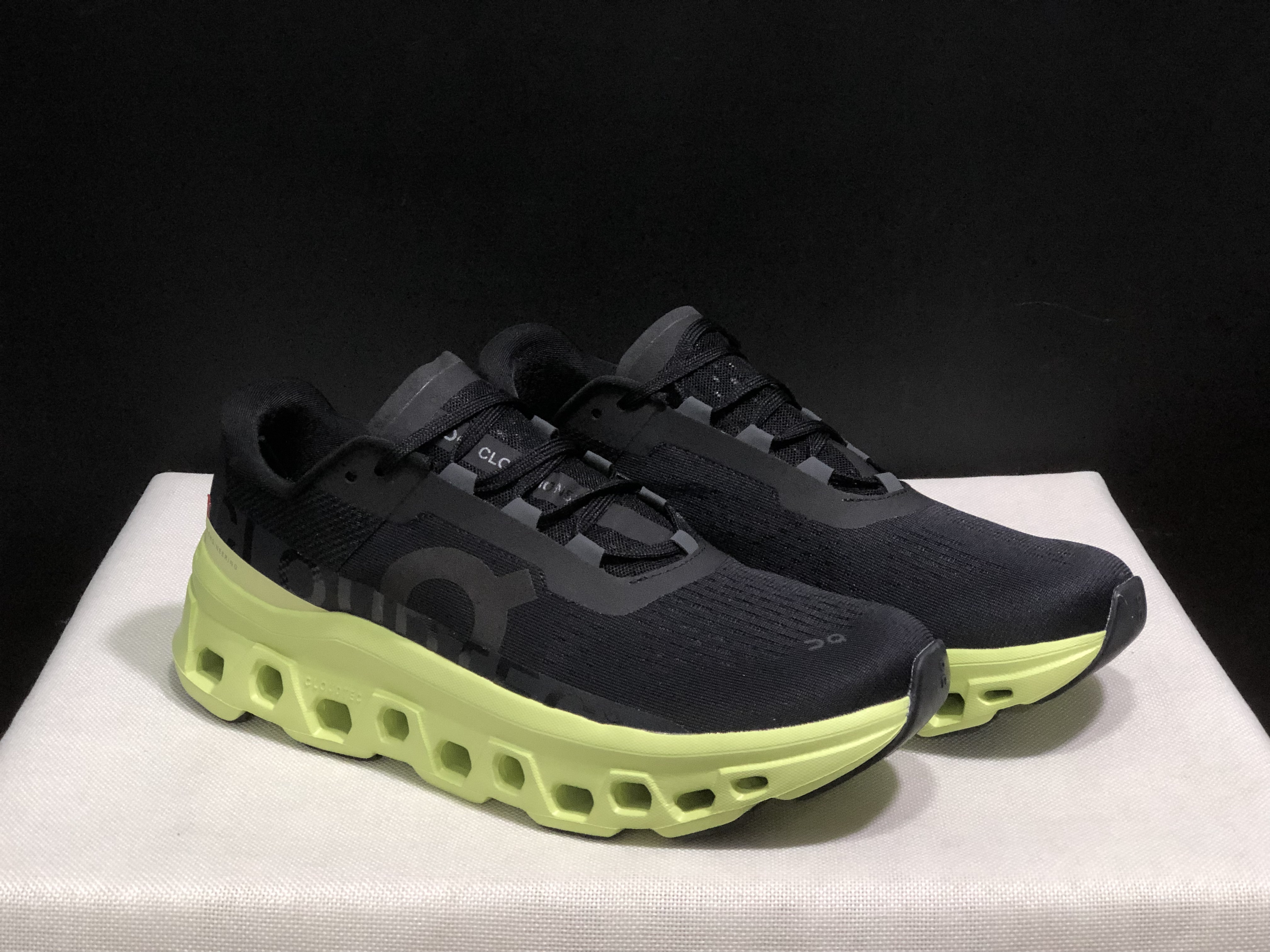 On Cloudmonster - Black/Neon Yellow - Size 36–45