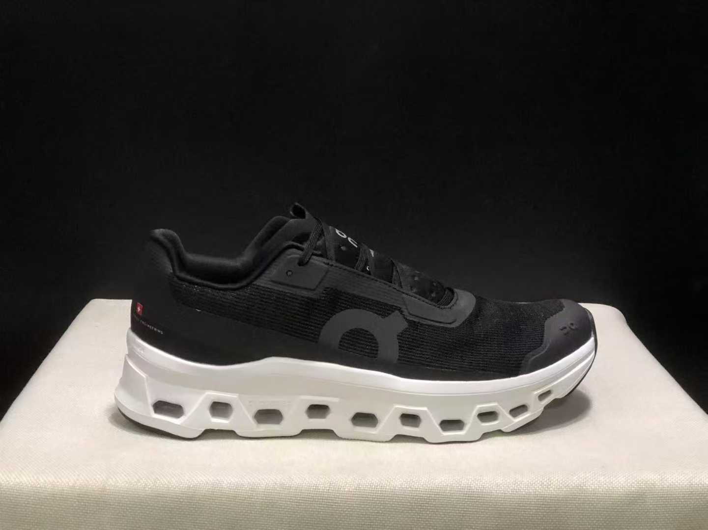 On Cloudmonster Void - Size 36–45