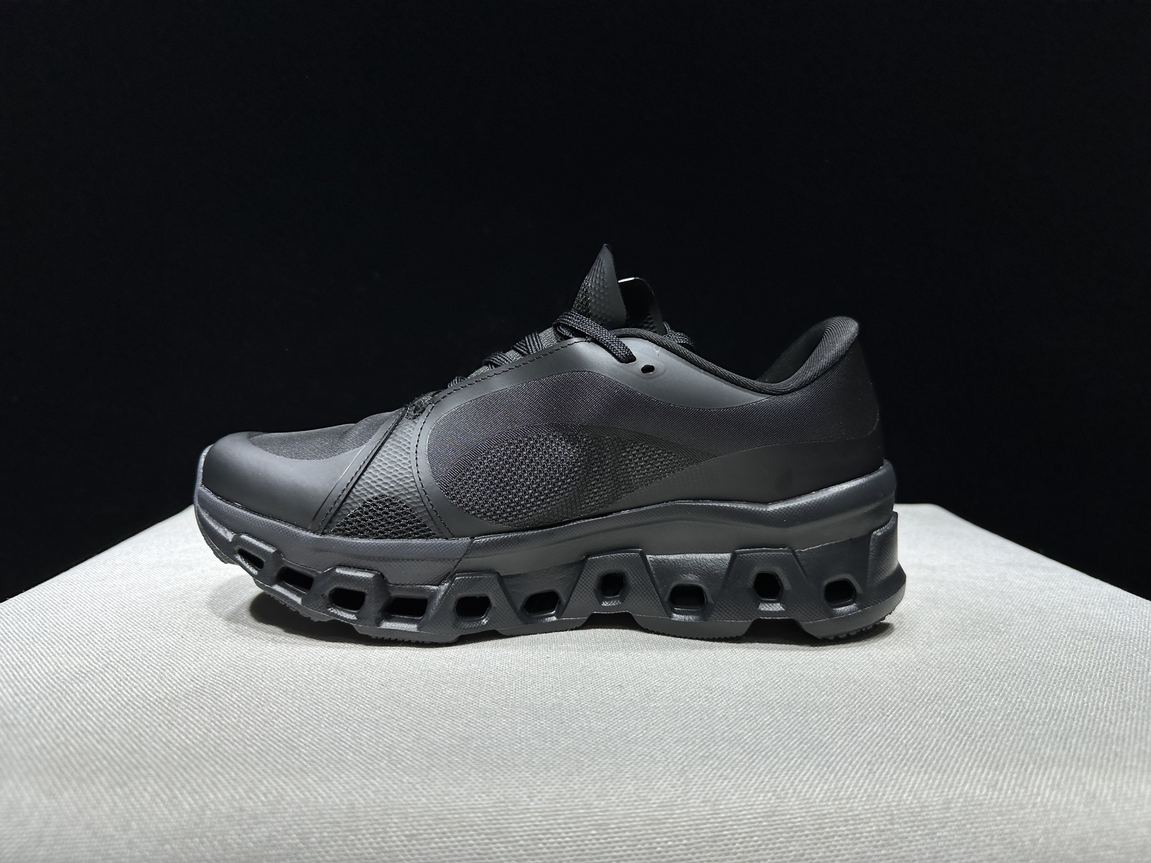 怪兽二代Cloudmonster 2 X PAF 二代联名款全黑36-45 · image 8