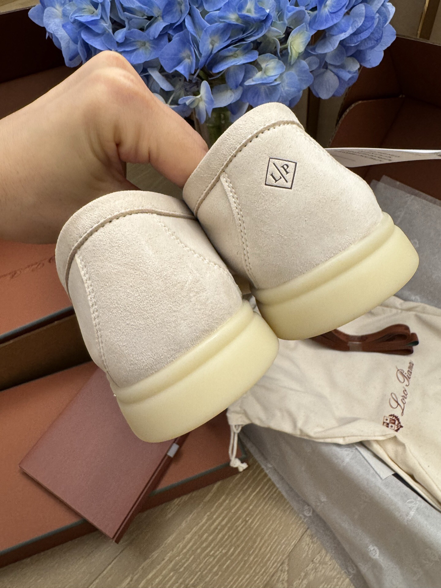 P699 LP Loafers (Women) pearl powder · image 6