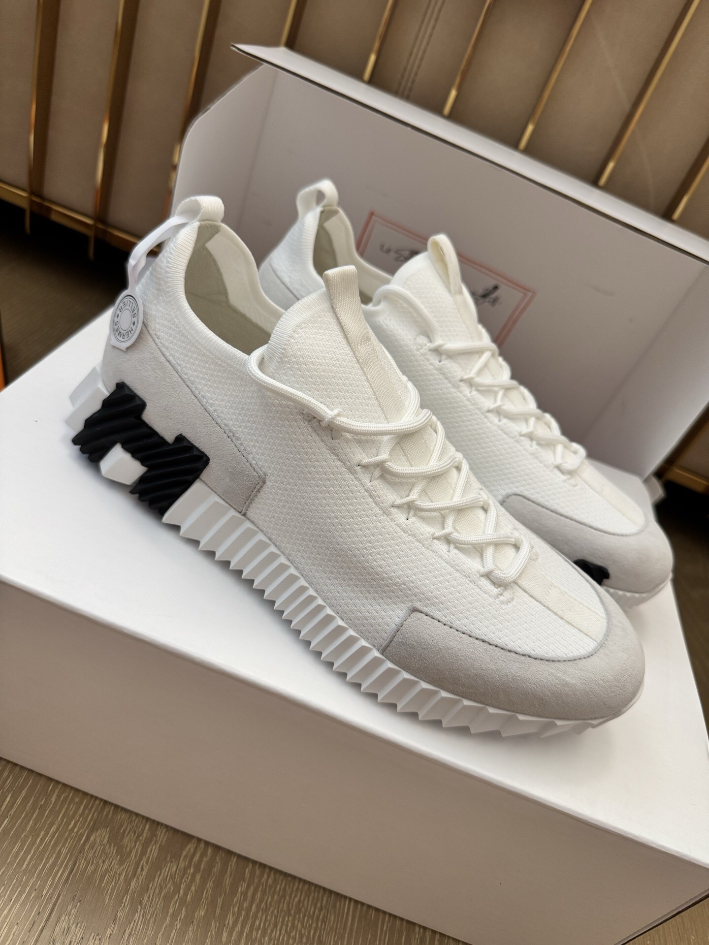 P559 LIFT sports shoes（white） · image 10