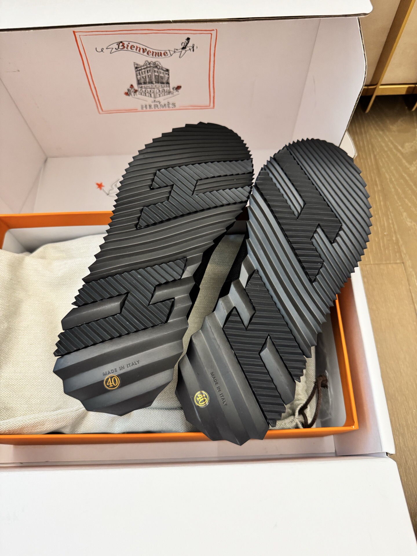 P559 LIFT sports shoes（black） · image 7