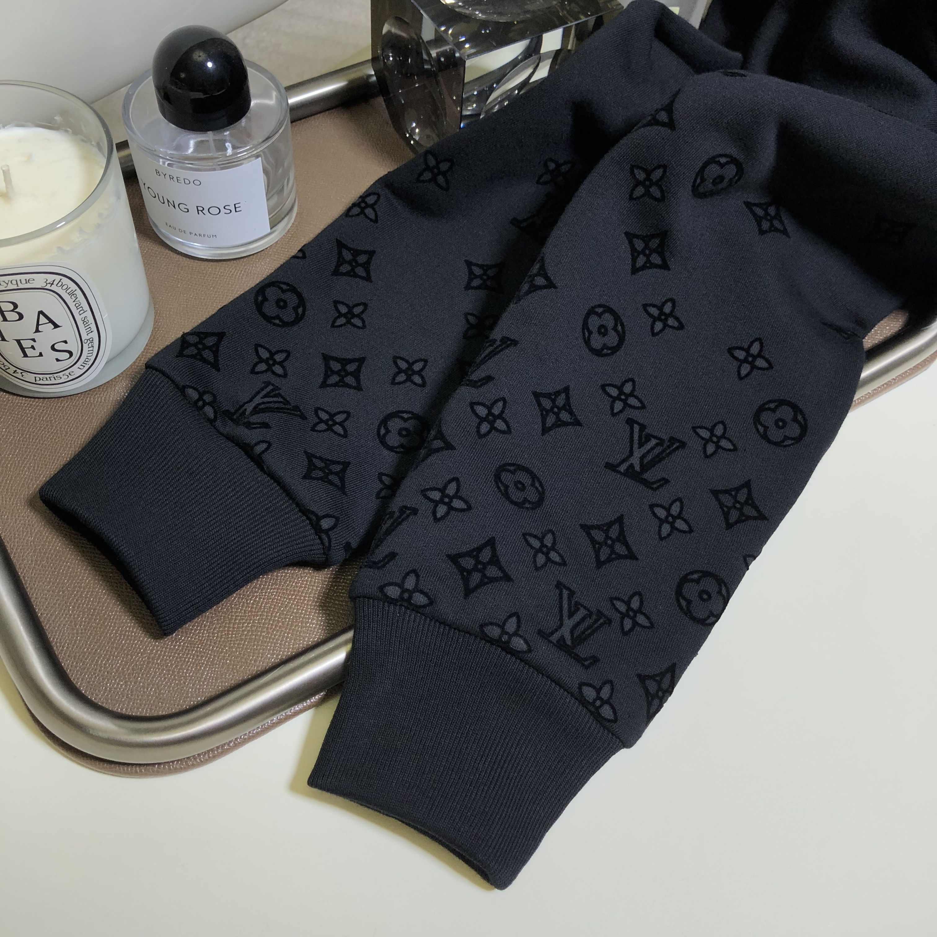 P379 Flocking pattern Sweatshirt · image 9