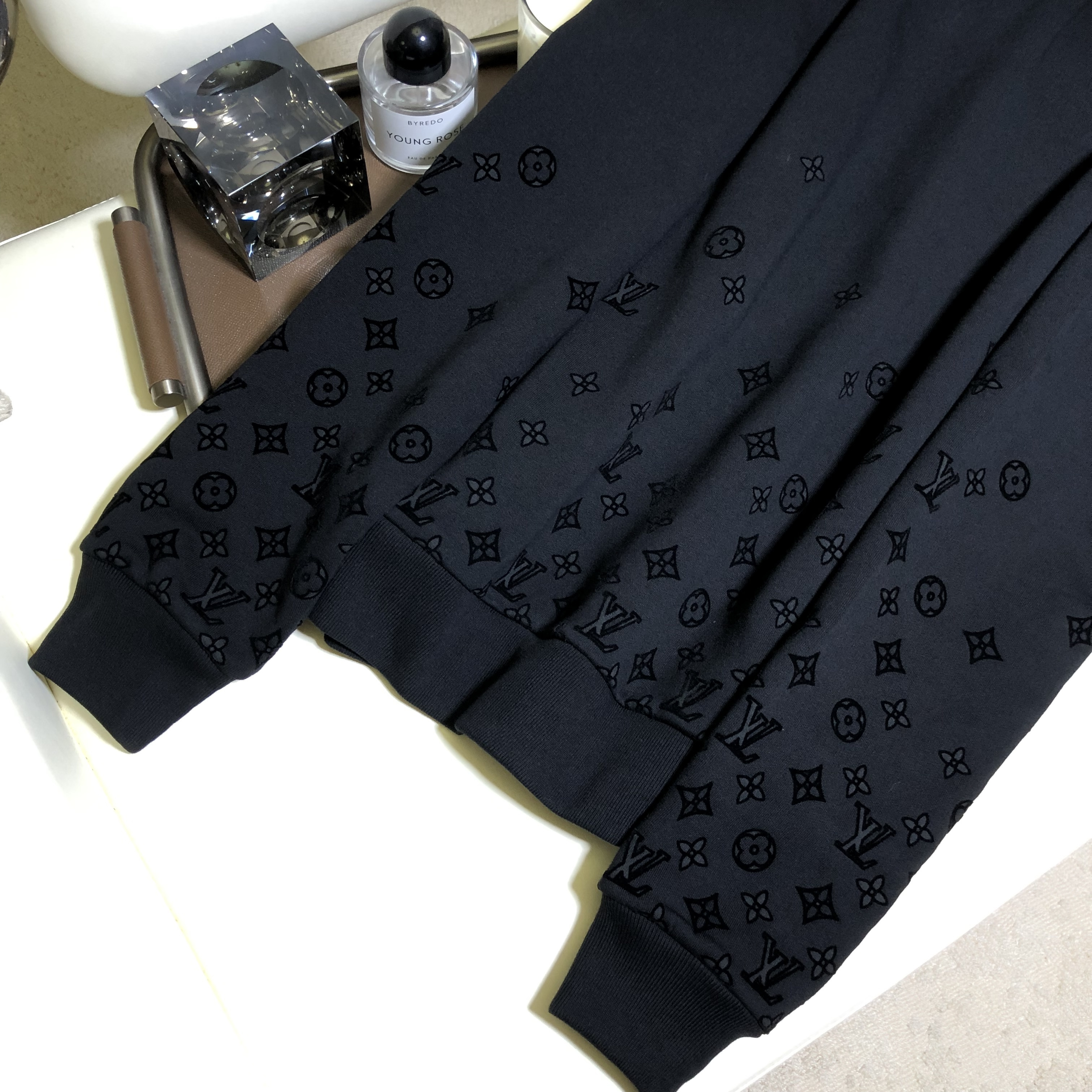 P379 Flocking pattern Sweatshirt · image 7