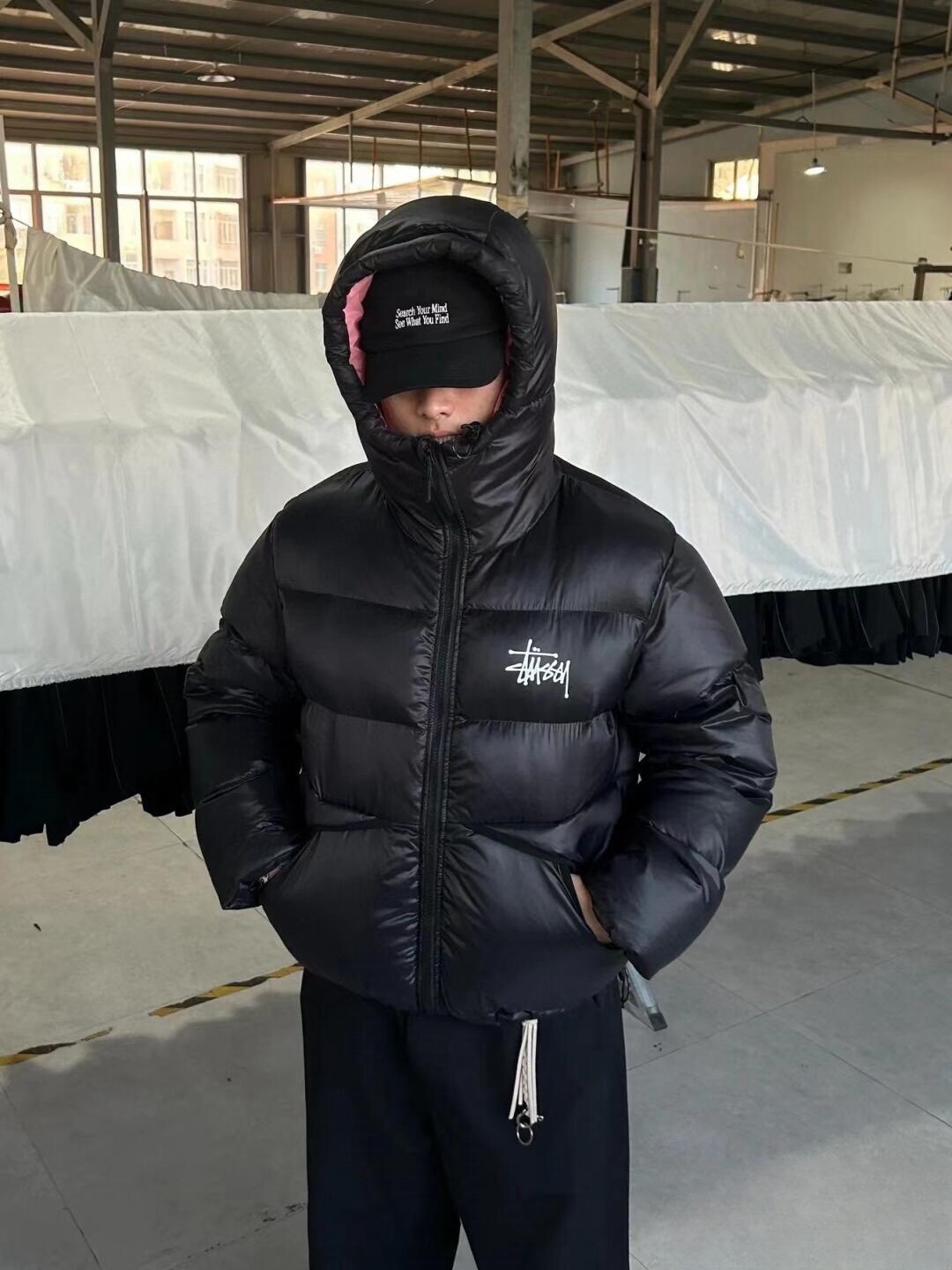 P879  Stussy down jacket · image 27
