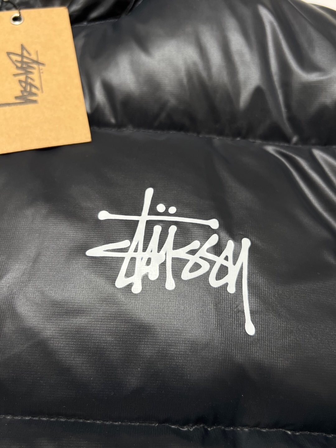 P879  Stussy down jacket · image 14