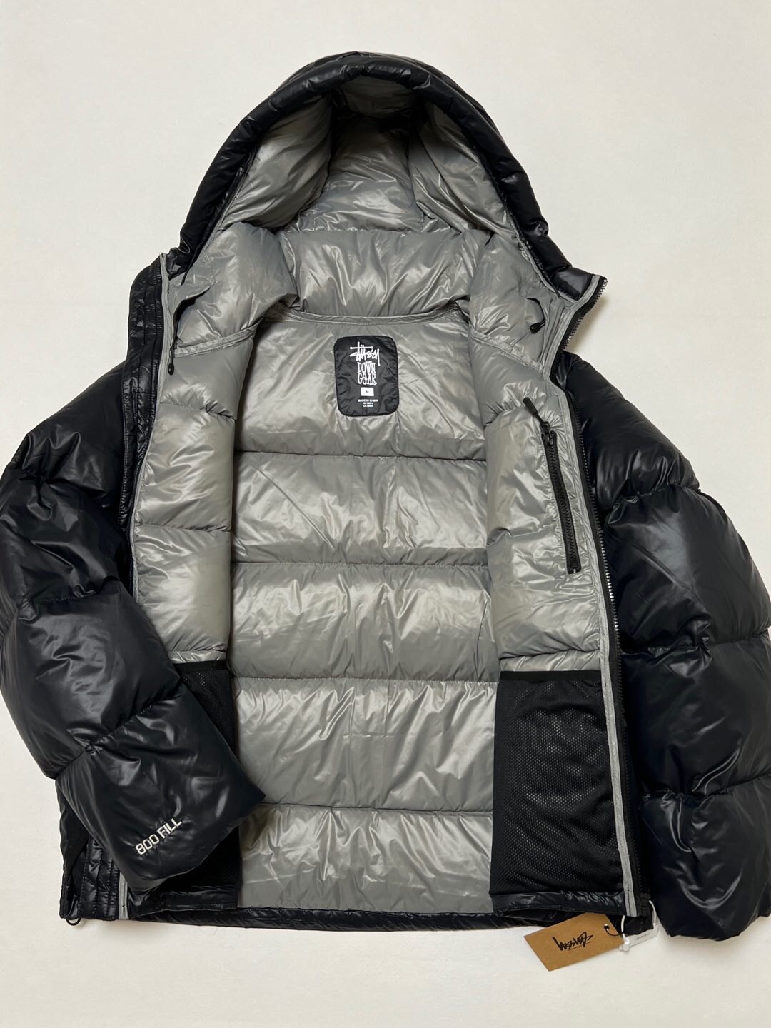 P879  Stussy down jacket · image 10