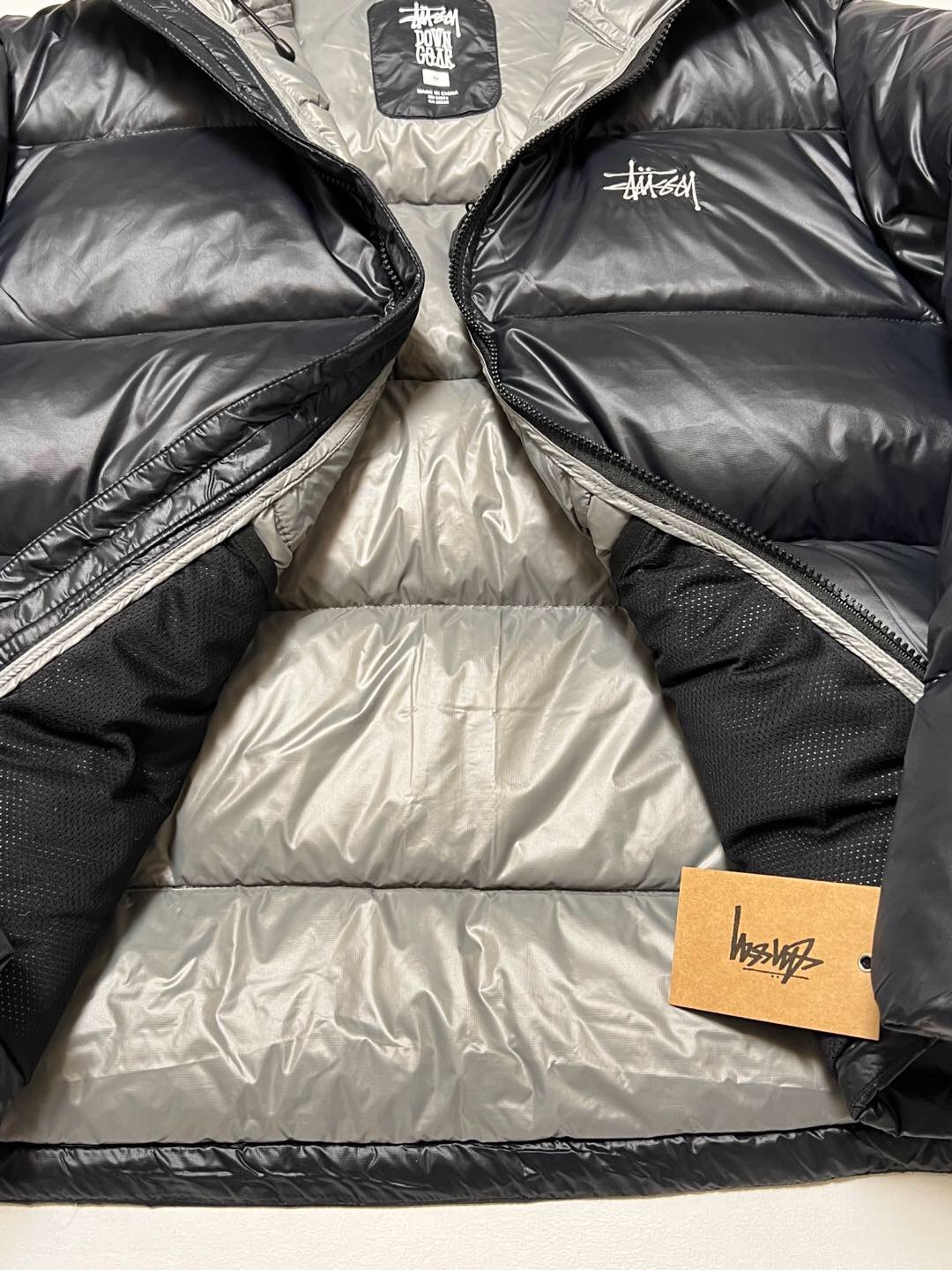P879  Stussy down jacket · image 7